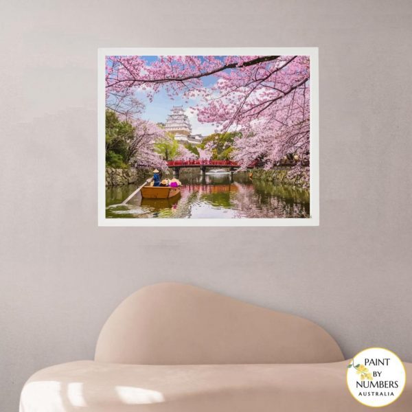PBNAU – WHITE FRAME (Kanagawa)
